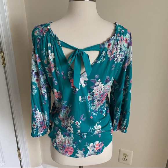 Lauren Conrad Long Sleeve Blouse - Picture 2 of 9